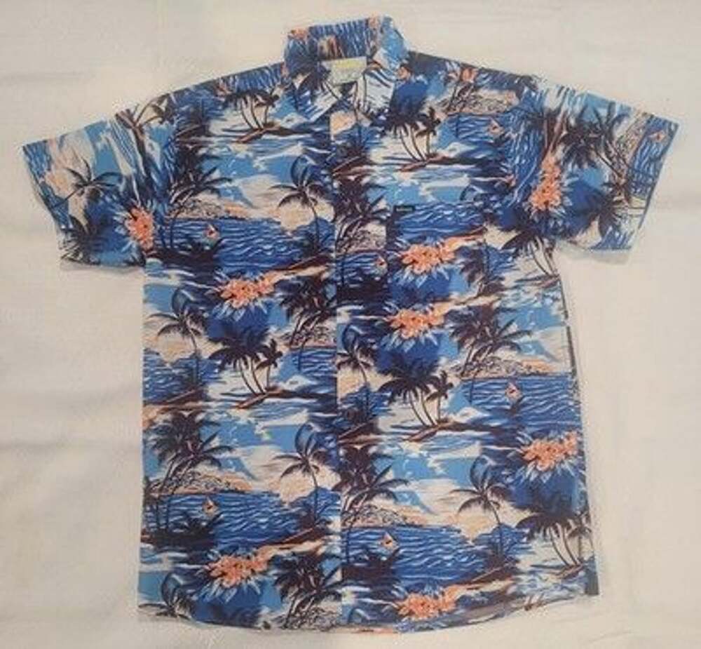 Bahama Hawaiin Men Medium Button Down Shirt